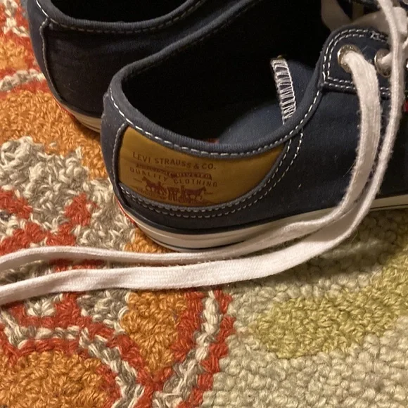 Levi canvas low cut tennis. - Picture 2 of 6